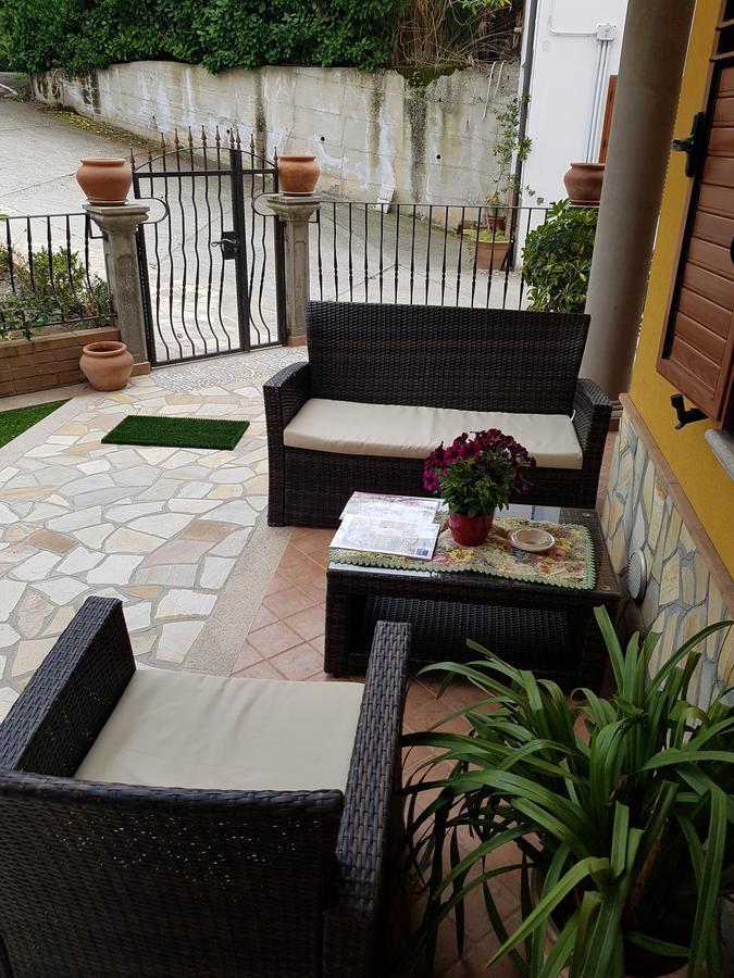 Bed and Breakfast San Pietro Mileto Экстерьер фото